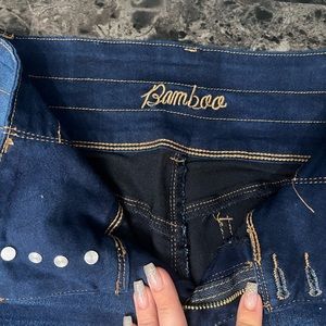 Bamboo size 7 skinny jeans
